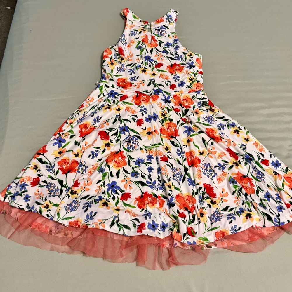 Girls medium flower dress